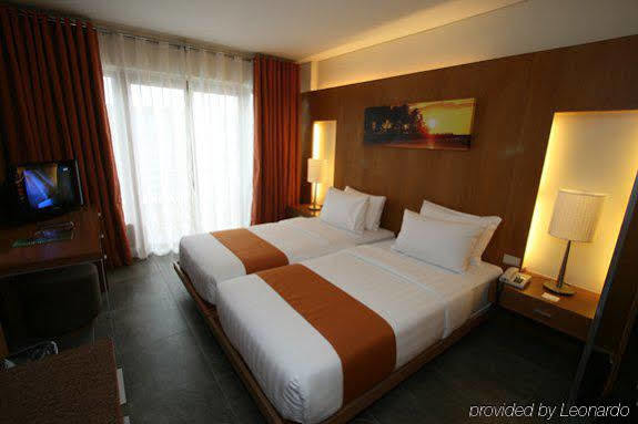 Balabag  Crown Regency Courtyard Resort מראה חיצוני תמונה